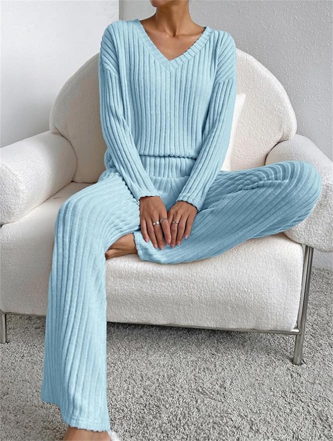 LÁVINE™ Cozy Ribbed Knit Two-Piece Lounge Set