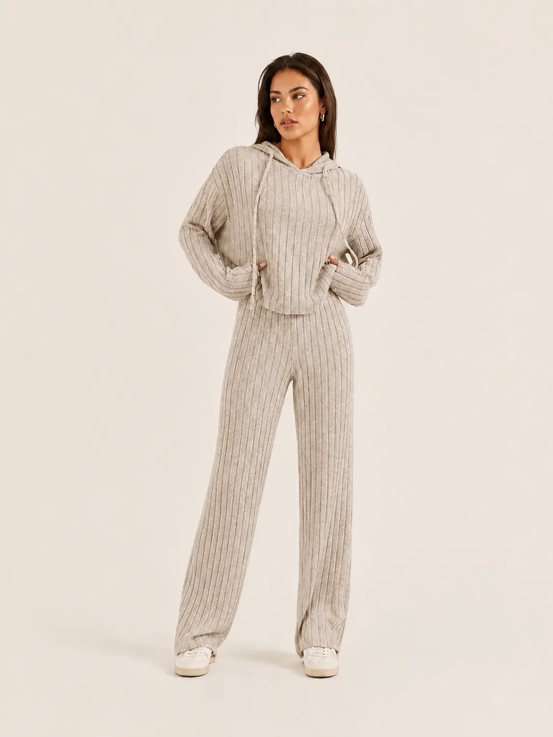 LÁVINE™ Hooded Loungewear Set for Women – 2 Piece Outfit LÁVINE™