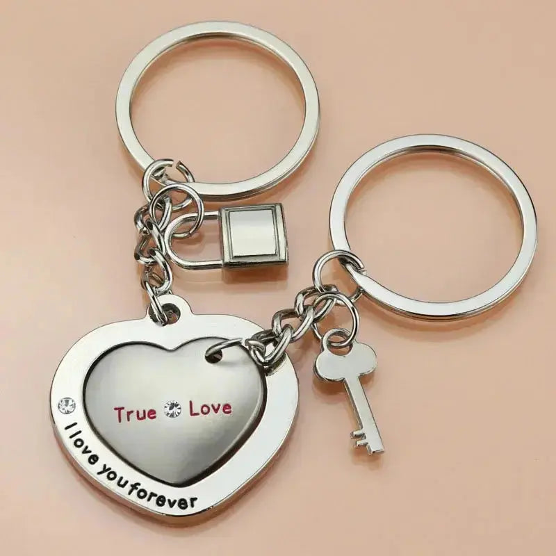 Hypes Inventory love couple keychain pendant with heart design, ideal as a creative Valentine's Day or small gift keyring.