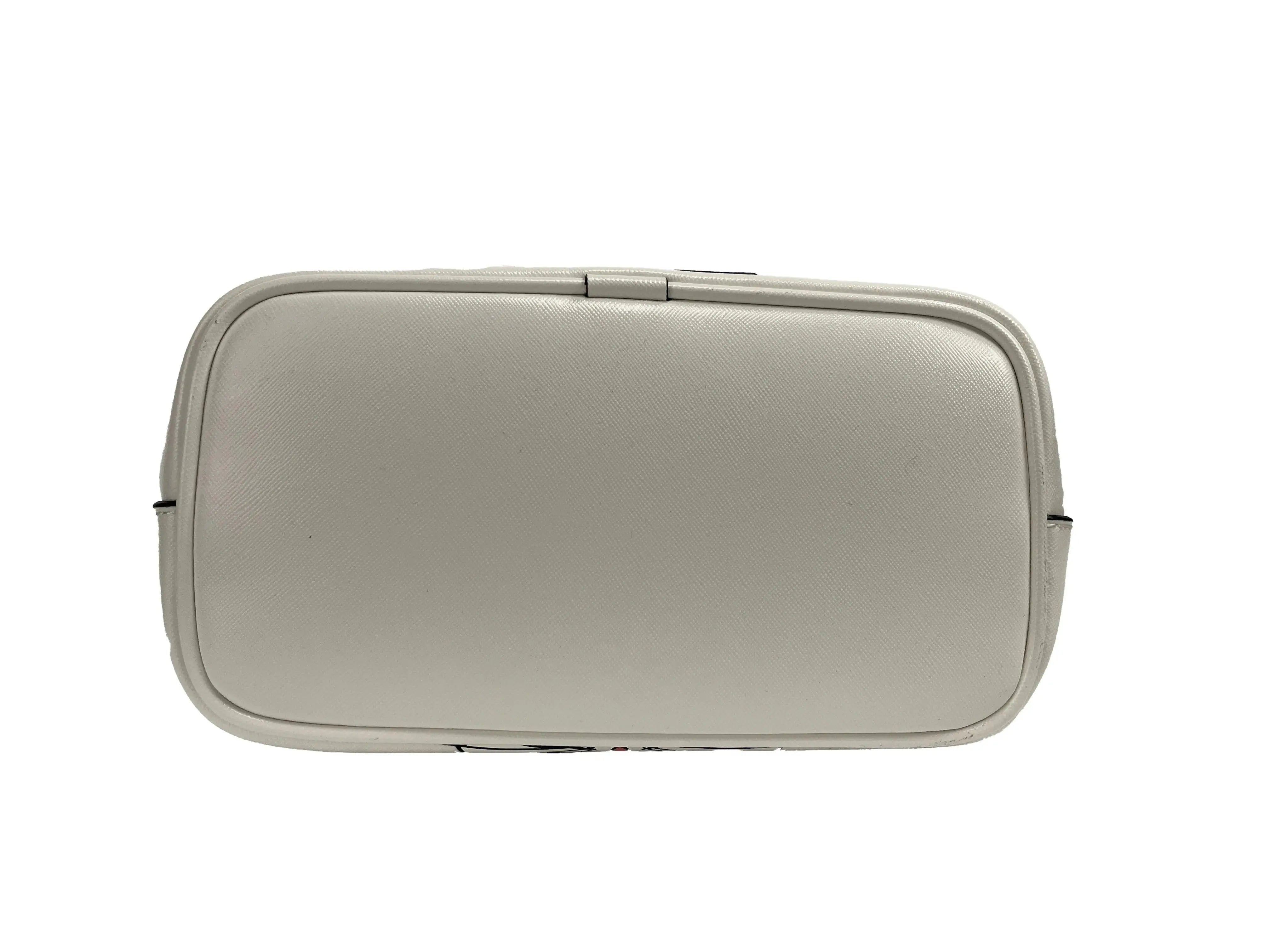Marc Jacobs Bugs Bunny Dome Satchel, Looney Tunes leather crossbody bag with Bugs Bunny design and structured shape.