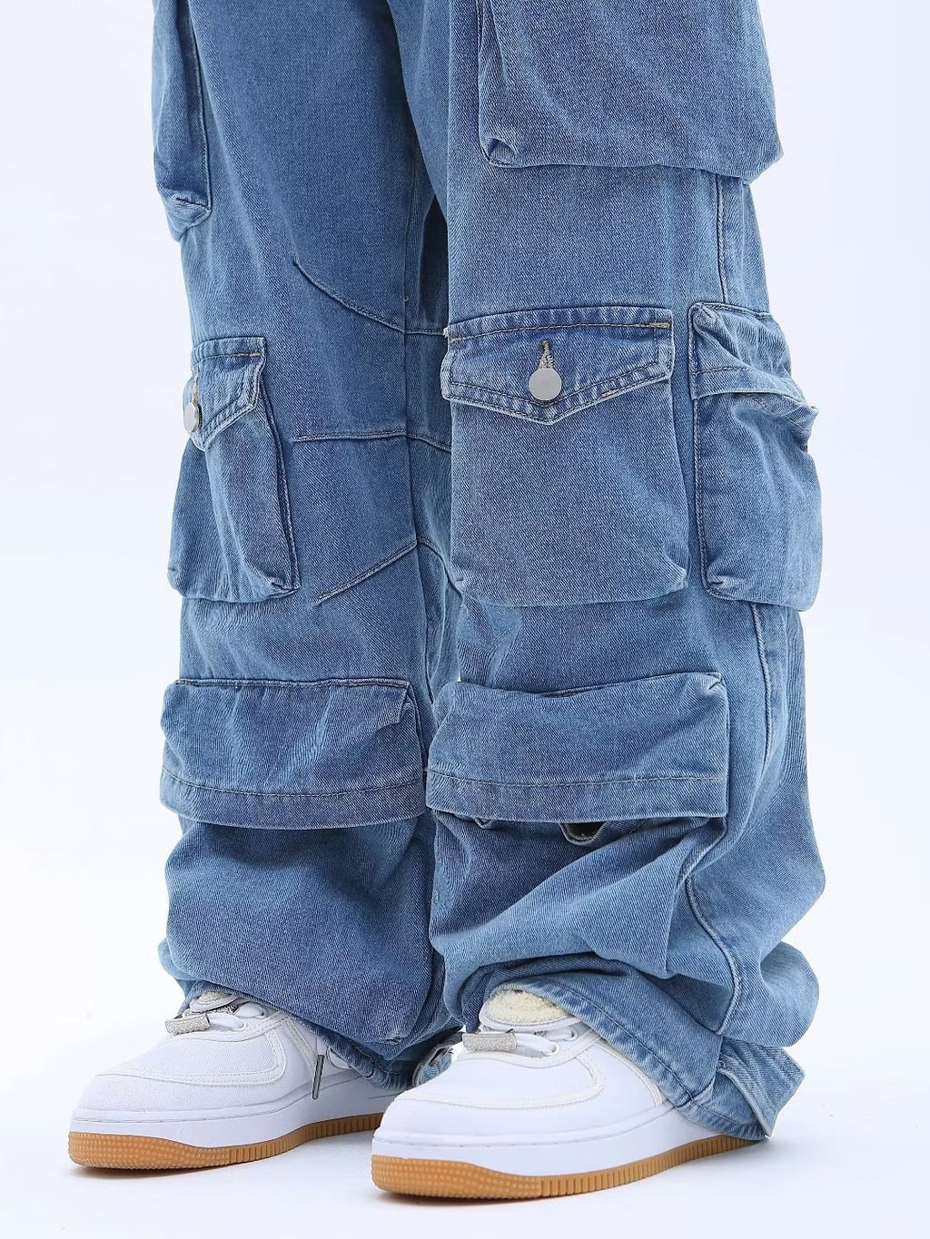 Wide-Leg Denim Pants | Y2K Streetwear Jeans for Men & Women – Trendy 2025 Collection