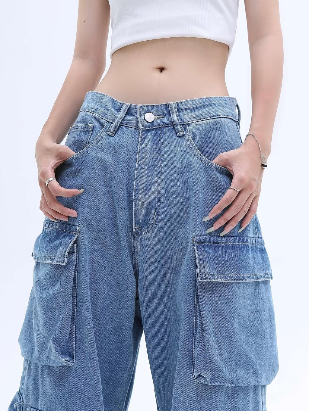 Wide-Leg Denim Pants | Y2K Streetwear Jeans for Men & Women – Trendy 2025 Collection