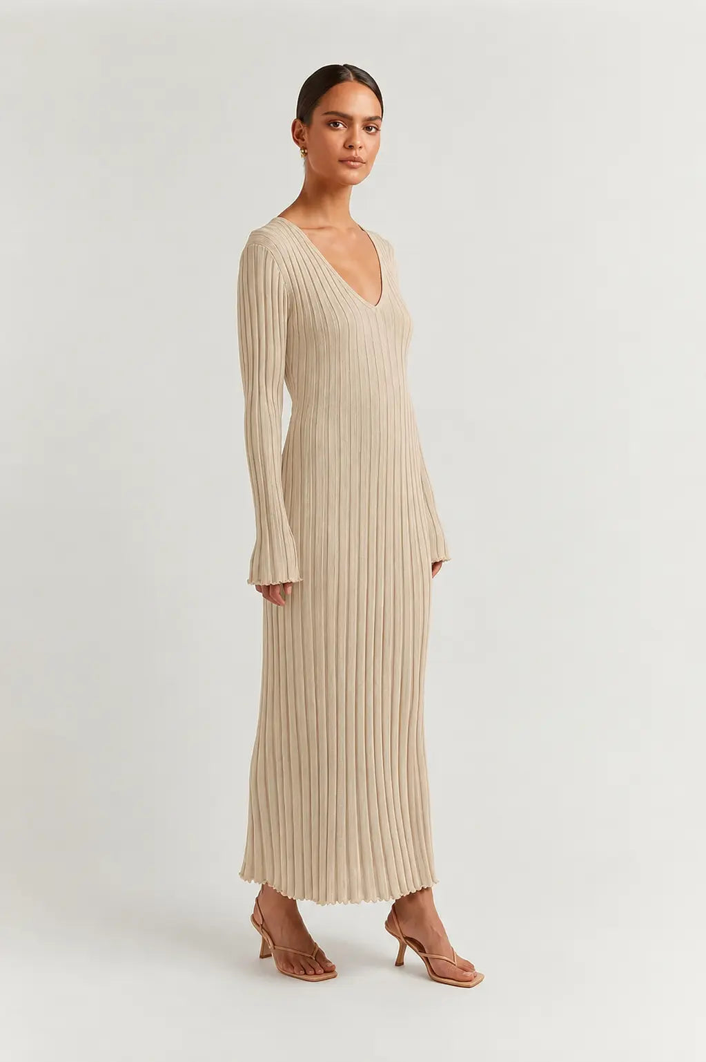 Personalized Knitted Dress for Women |  LÁVINE™ Hypes Inventory