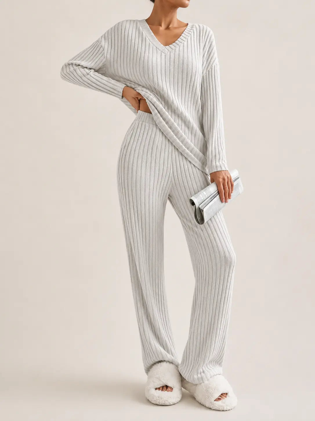 Ribbed Knit Lounge Set – LÁVINE™ Cozy Two-Piece Outfit for Women LÁVINE™