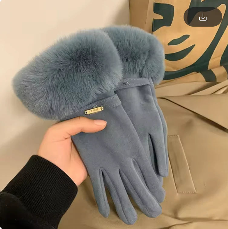 IceQueen Women's Gloves (One Pair)