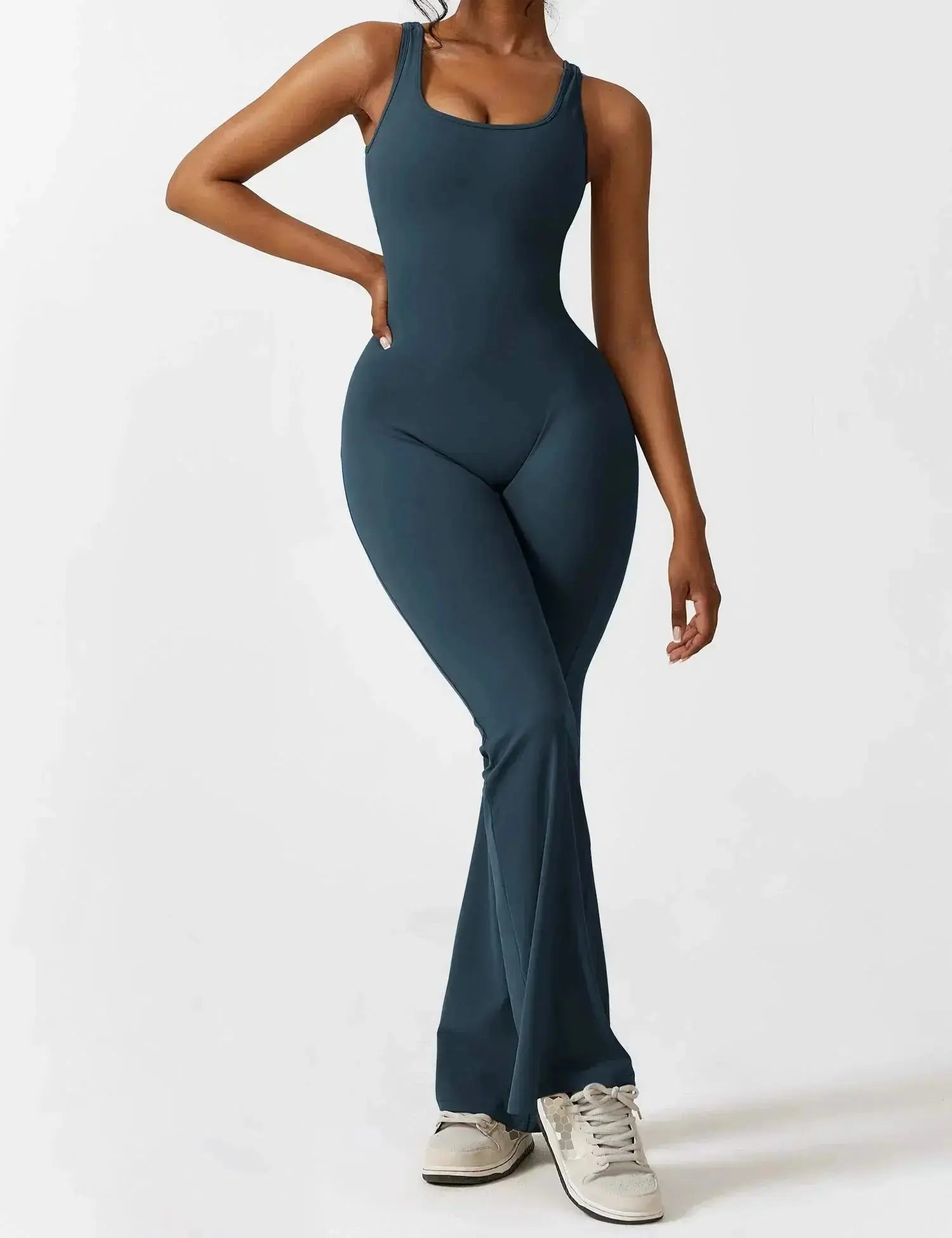Scrunch Gym Set – V Back Seamless Workout Set for Women | Flairé™ Flairé™