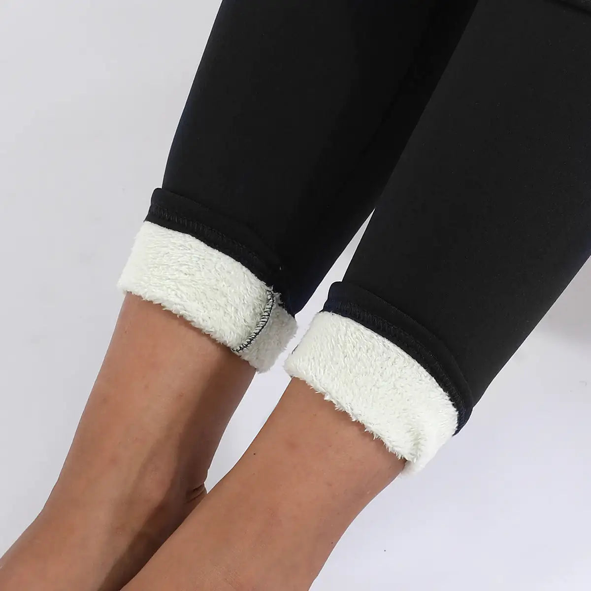 Women’s Thick High-Waisted Leggings | Slim Fit Cropped Pants with Hip-Lifting Design