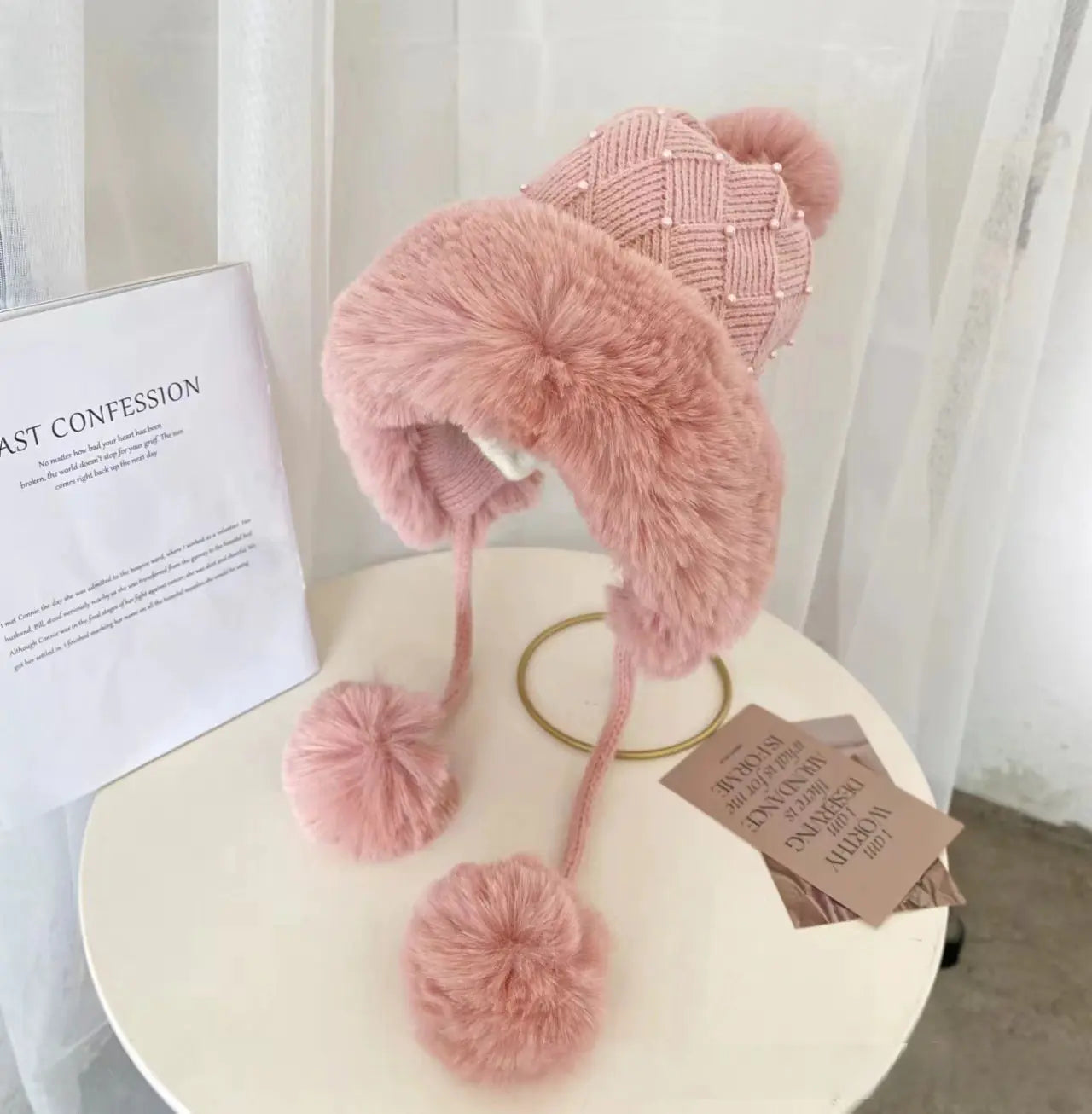 Women’s Winter Knitted Hat with Pearl & Cartoon Detail – Warm Windproof Beanie