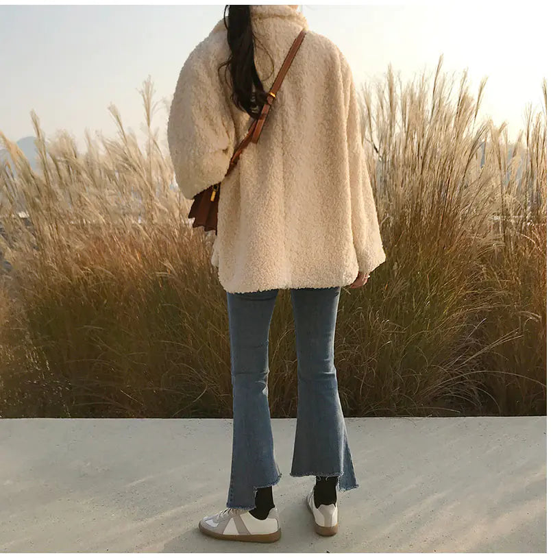 Women’s Imitation Lamb Wool Jacket – Cozy & Chic Winter Outerwear