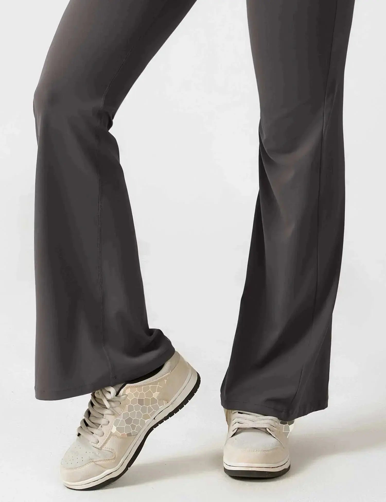 Dark grey Flairé™ Scrunch Gym Set for women, seamless V-back workout set with fitted design and supportive fabric.