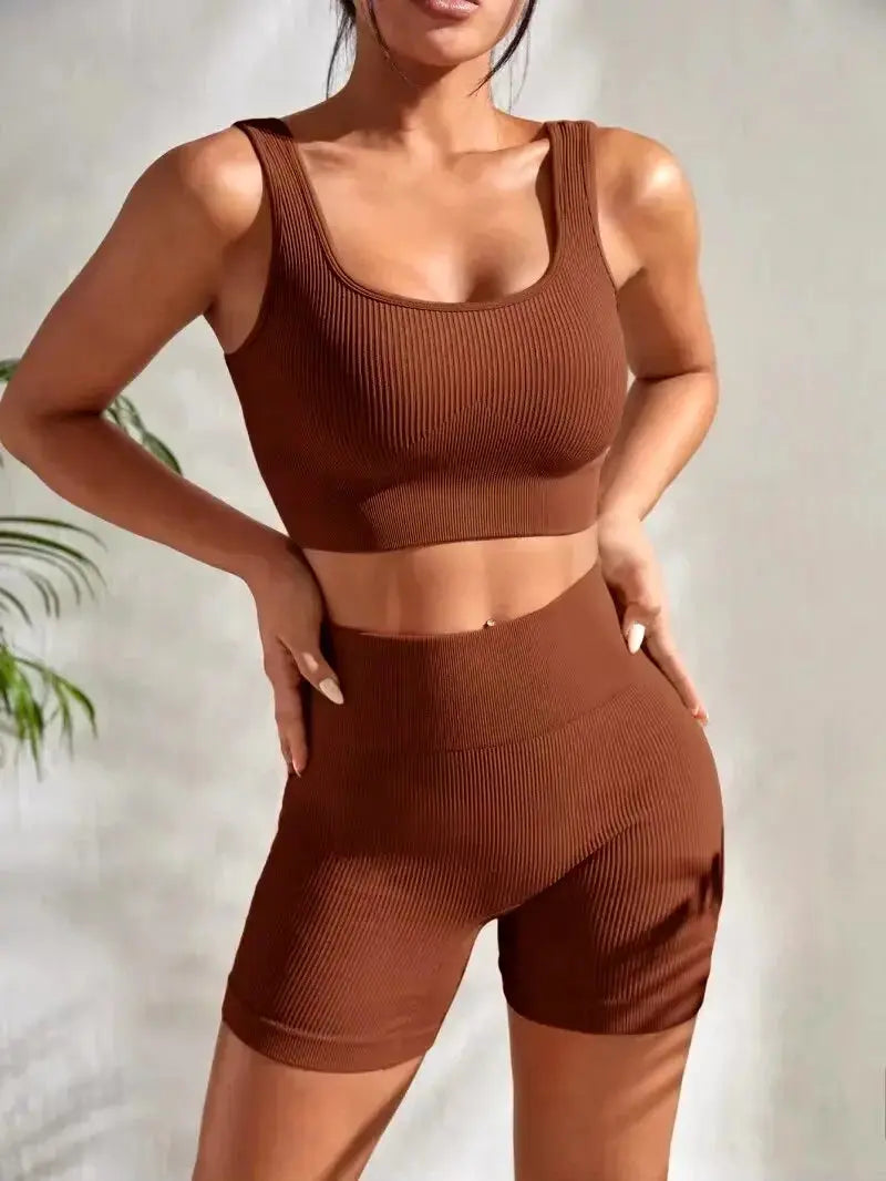 Women’s Flaire™ seamless high waist yoga set by Hypes Inventory, featuring a fitted, moisture-wicking activewear set for workouts.