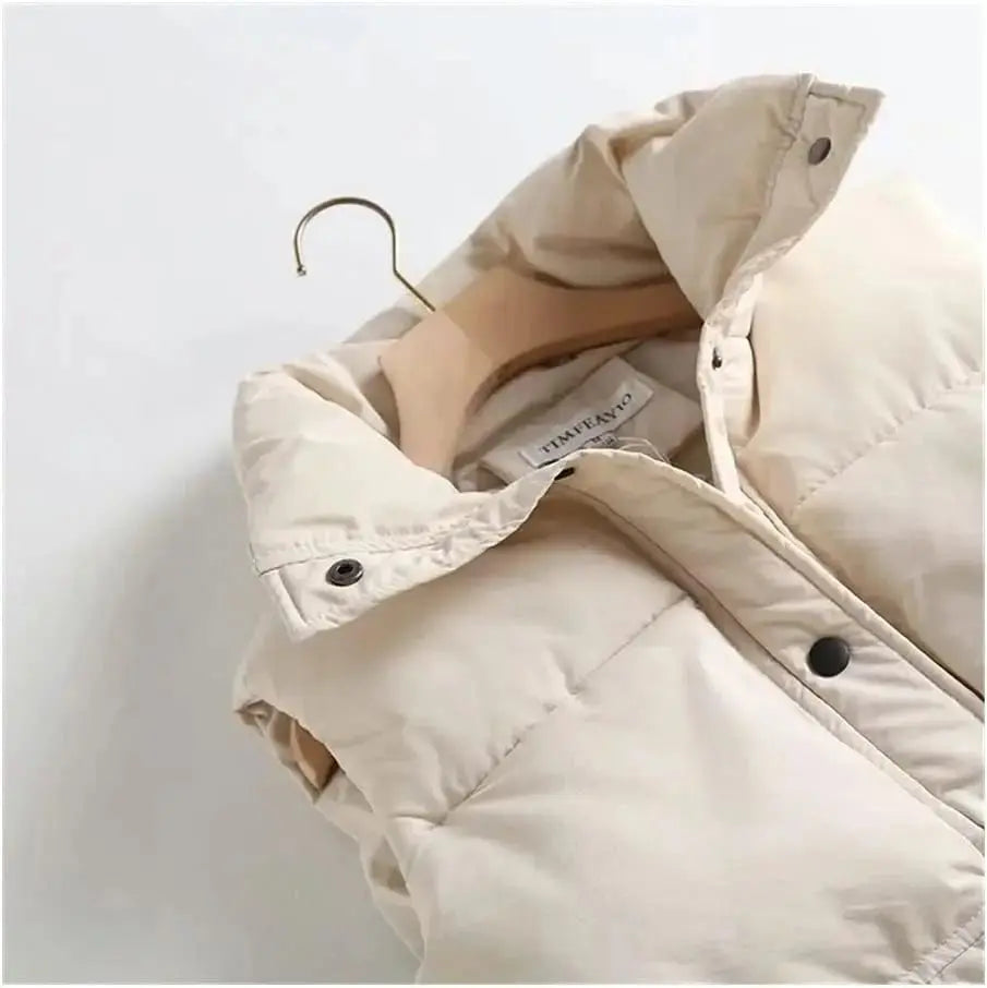 Women’s Colete Puffer Vest – Stylish Winter Layer for Comfort & Warmth Hypes Inventory