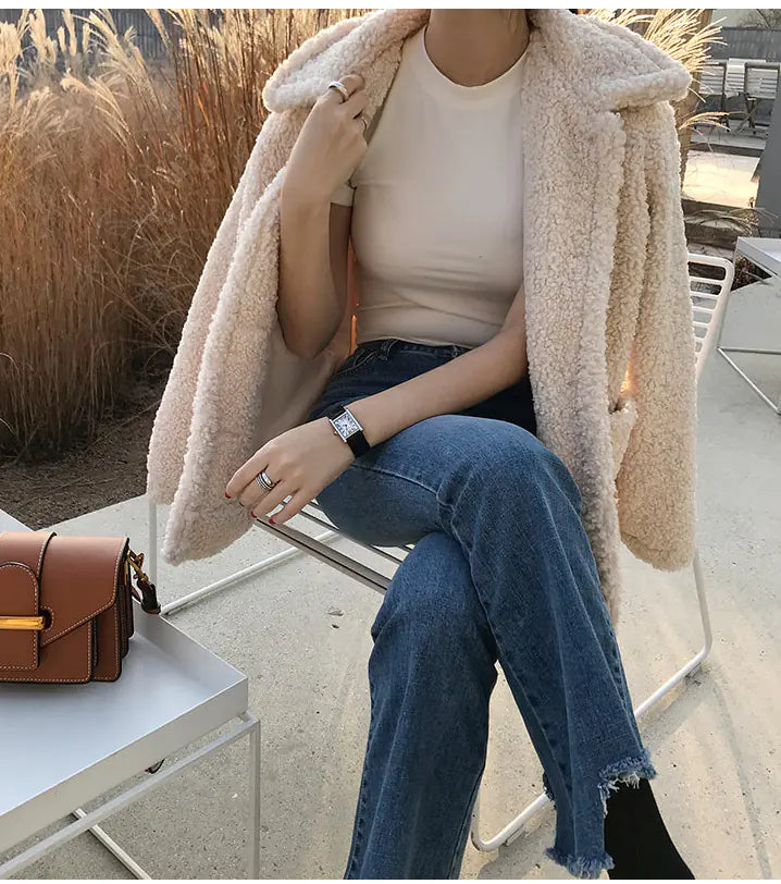 Women’s Imitation Lamb Wool Jacket – Cozy & Chic Winter Outerwear