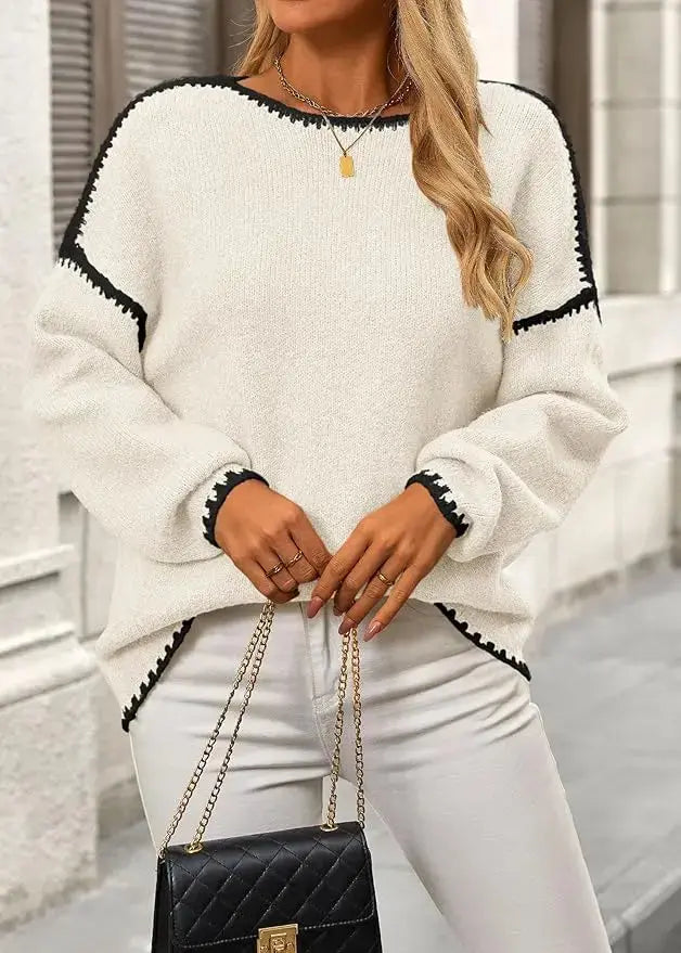 LÁVINE™ oversized knit sweater for women in khaki, featuring a cozy, chunky design and ultra-soft, relaxed fit.