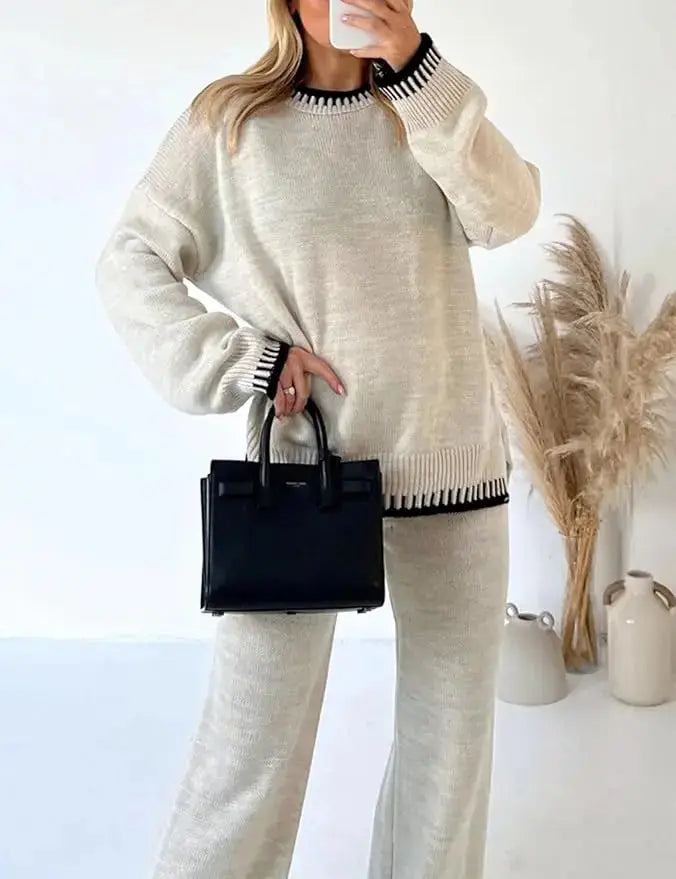 LÁVINE™ women's two-piece pant suit set featuring an elegant, tailored warm design for a sophisticated look.