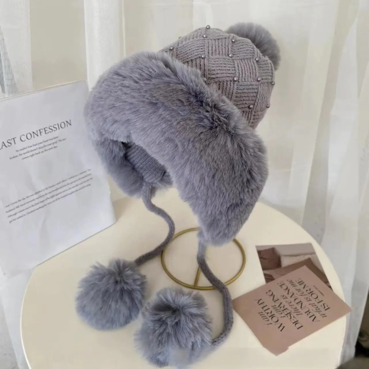 Women’s Winter Knitted Hat with Pearl & Cartoon Detail – Warm Windproof Beanie